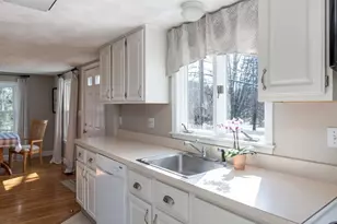132 Grant St, Lexington, MA 02420 - Photo 3