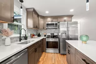 52 Aldo Dr, Ludlow, MA 01056 - Photo 5