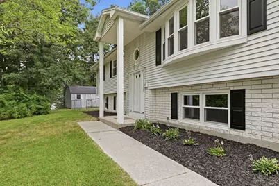 25 Norma St, Palmer, MA 01069 - Photo 3