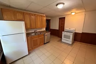14 Perkins St, Worcester, MA 01605 - Photo 1
