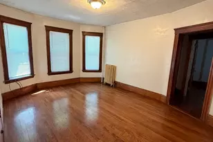 14 Perkins St, Worcester, MA 01605 - Photo 3