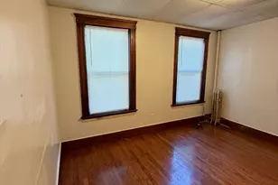 14 Perkins St, Worcester, MA 01605 - Photo 5