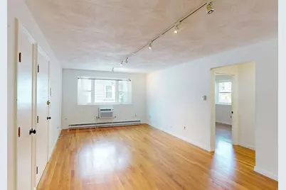 104 Trowbridge St #4, Cambridge, MA 02138 - Photo 3