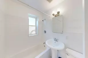 104 Trowbridge St, Cambridge, MA 02138 - Photo 17