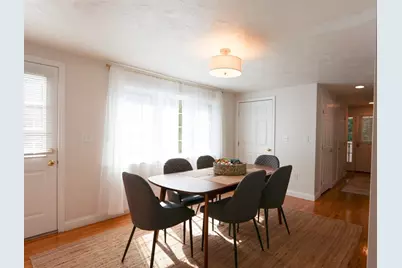 25 Jay St - C #FURNISHED, Cambridge, MA 02139 - Photo 5