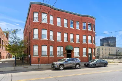 97 Bridge St, Manchester, NH 03101 - Photo 3