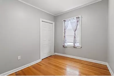 33 Howe Ave, Millbury, MA 01527 - Photo 11