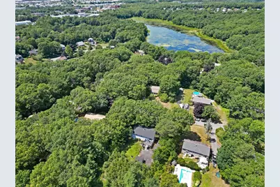 16 Pequot Ter, Plymouth, MA 02360 - Photo 3