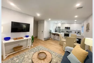 75-2 Thorndike St #Furnished, Cambridge, MA 02141 - Photo 3