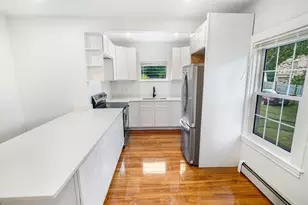 578 Plain St, Brockton, MA 02302 - Photo 7