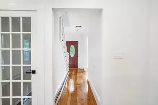 578 Plain St, Brockton, MA 02302 - Photo 9