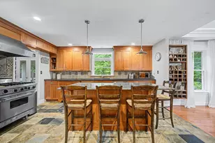4 Dicarlo Rd, Hopkinton, MA 01748 - Photo 5