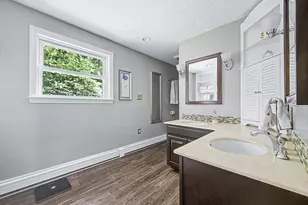 4 Dicarlo Rd, Hopkinton, MA 01748 - Photo 25