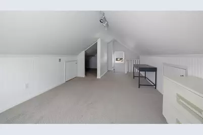 51 Ernest Ave #B, Worcester, MA 01060 - Photo 17