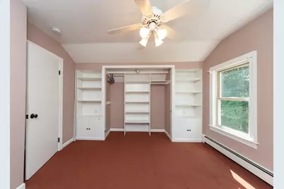 39 Harkins St, Clinton, MA 01510 - Photo 21