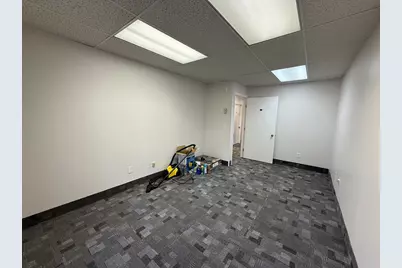 625 Chandler Street #2, Worcester, MA 01602 - Photo 35
