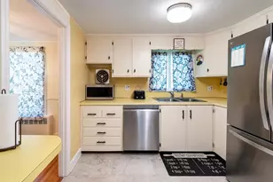 83 Harman Ave, Seekonk, MA 02771 - Photo 9