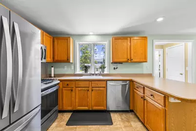29 Sheffield Pl, Mashpee, MA 02649 - Photo 3