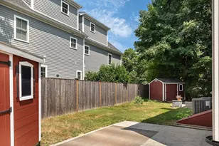 15 Walnut St, Needham, MA 02492 - Photo 21