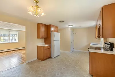 15 Walnut St. #15, Needham, MA 02492 - Photo 9