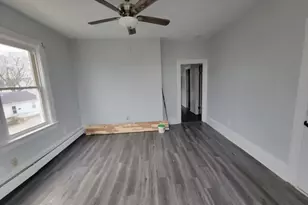 13 Regent Ave, Providence, RI 02908 - Photo 19