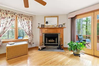 71 Harvey St, Taunton, MA 02780 - Photo 9