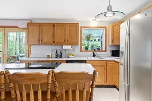 71 Harvey St, Taunton, MA 02780 - Photo 5
