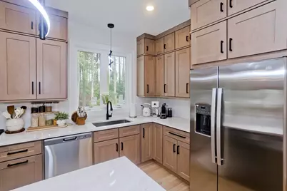 11 Woodland Lane, Belchertown, MA 01007 - Photo 17