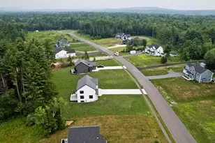 11 Woodland Ln, Belchertown, MA 01007 - Photo 7