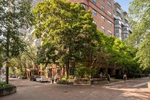 16 Harcourt St, Boston, MA 02116 - Photo 31