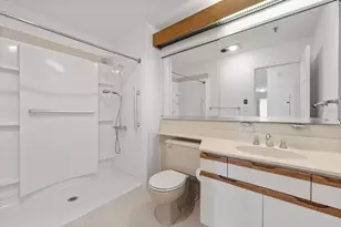 16 Harcourt St, Boston, MA 02116 - Photo 23