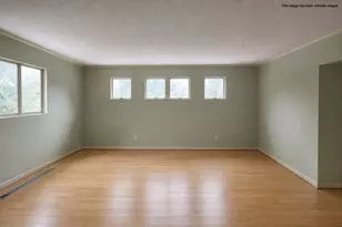 11 Robert Dr, Holyoke, MA 01040 - Photo 5