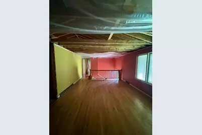 11 Robert Dr, Holyoke, MA 01040 - Photo 11