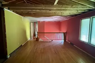 11 Robert Dr, Holyoke, MA 01040 - Photo 11