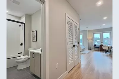 1305 Hyde Park Ave. #213, Boston, MA 02136 - Photo 5
