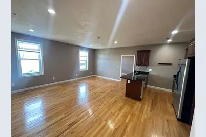 100 Fellsway West #401, Somerville, MA 02145 - Photo 5