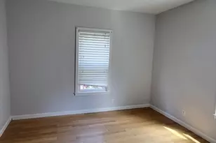 10 Rockdale Ave, Lowell, MA 01854 - Photo 13