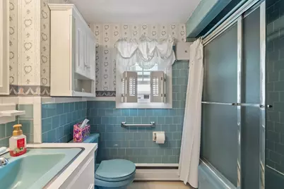 18 Quebec Ct, Lynn, MA 01905 - Photo 25