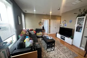 100 Fellsway W, Somerville, MA 02145 - Photo 5