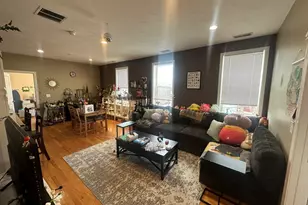 100 Fellsway W, Somerville, MA 02145 - Photo 3