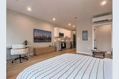 1305 Hyde Park Ave. #211, Boston, MA 02136 - Photo 7