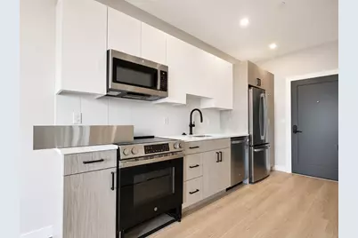 1305 Hyde Park Ave. #211, Boston, MA 02136 - Photo 5