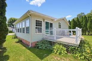 3 Merlin Dr, Attleboro, MA 02703 - Photo 33