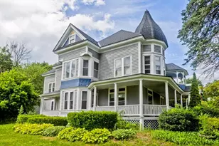 102 Church St, Ware, MA 01082 - Photo 3