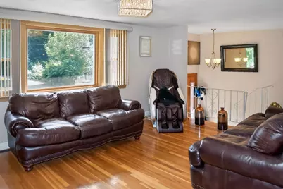 223 Robert Rd, Dedham, MA 02026 - Photo 3