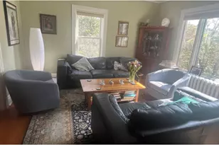 34 Woodcliff Rd, Newton, MA 02461 - Photo 3
