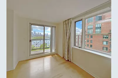 10 Rogers #1203, Cambridge, MA 02142 - Photo 9