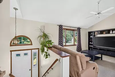 43 Zachary Ln, Agawam, MA 01001 - Photo 7