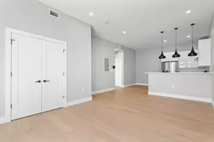 60 Cross St E, Somerville, MA 02145 - Photo 5