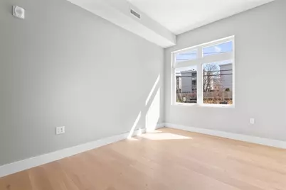 60 Cross St E #105, Somerville, MA 02145 - Photo 13